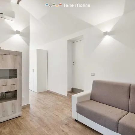 Апартаменти Il Cielo In Stanza, Terre Marine