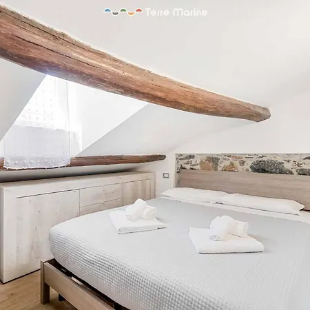 Apartamento Il Cielo In Stanza, Terre Marine